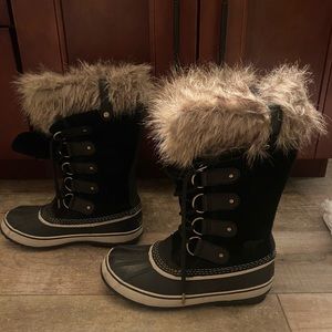 Womens Sorel waterproof fur boots